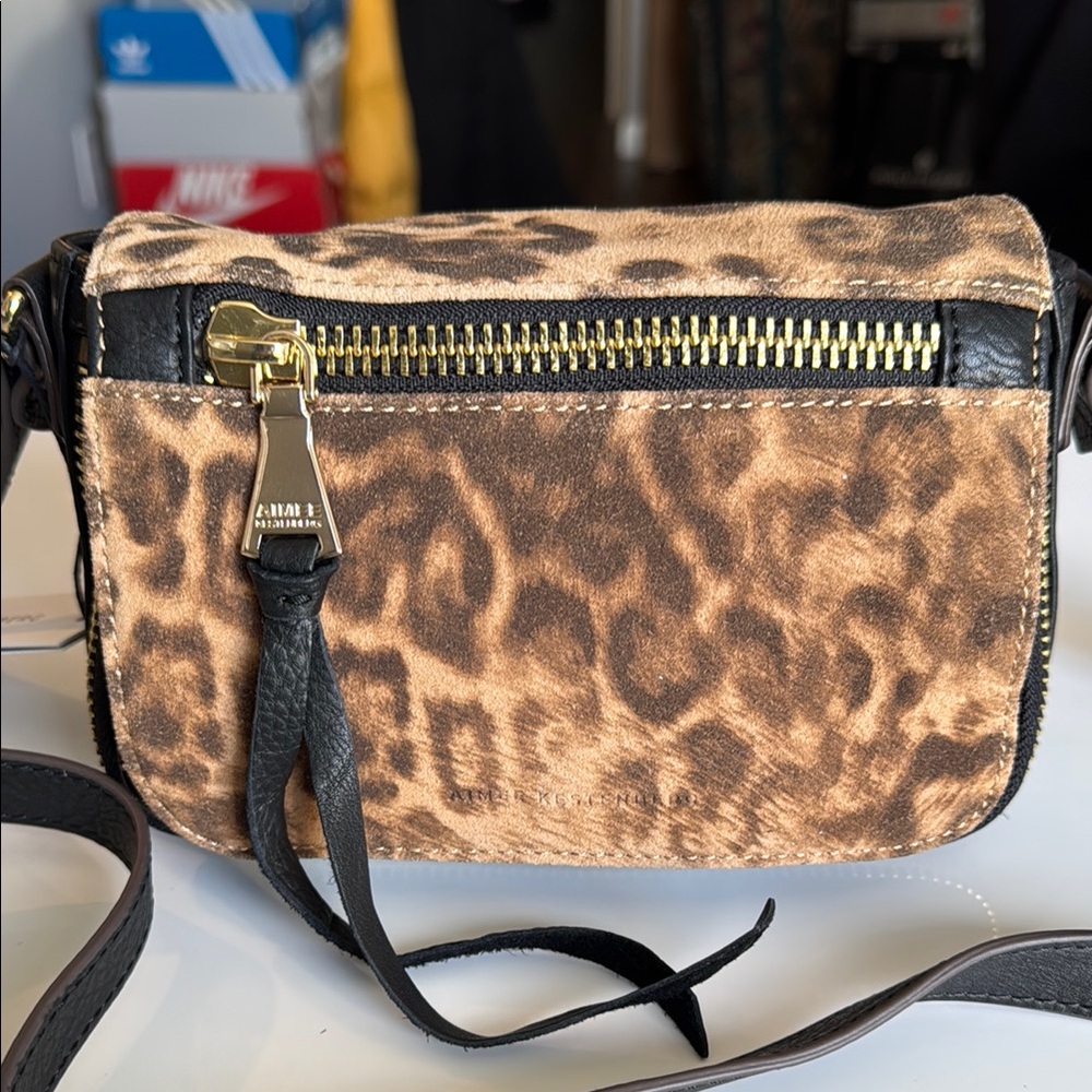 NWT Aimee Kestenberg Sorrento Leopard Print Crossbody Bag - Picture 8 of 11